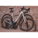 CUBE Nuroad Hybrid C:62 Race 400X Gravel sähköpyörä desertstone´n´green